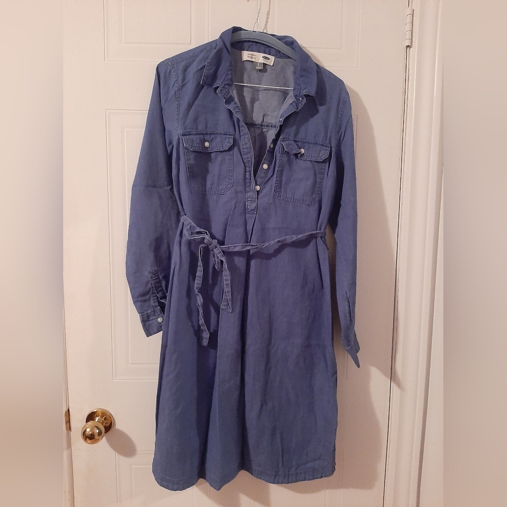 Old Navy Denim maternity dress size small